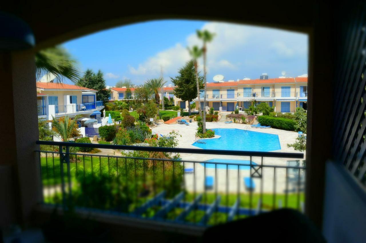 Paradise Gardens Mediterranean Home Paphos Exterior photo